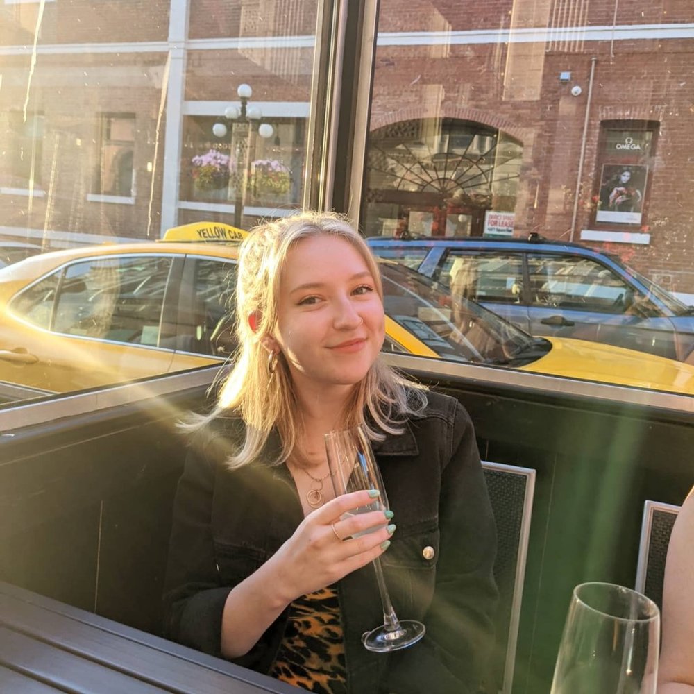 Meet your Posher, Jenna